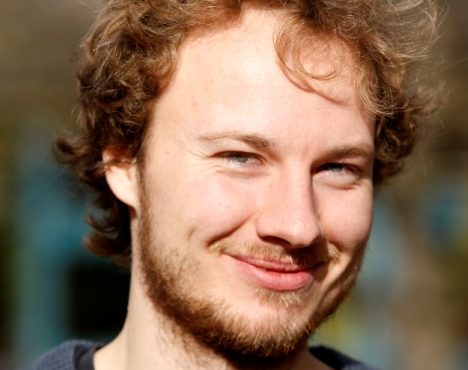 (Es) Herr Emanuel Eßmann